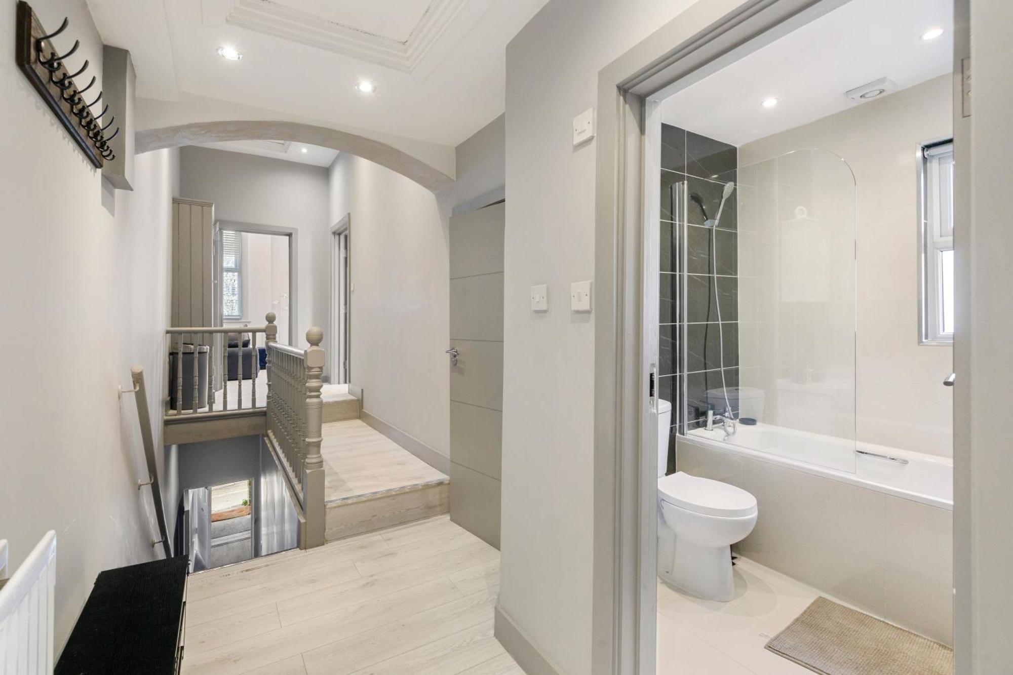 Wembley Luxury 3 Bedroom London Luaran gambar