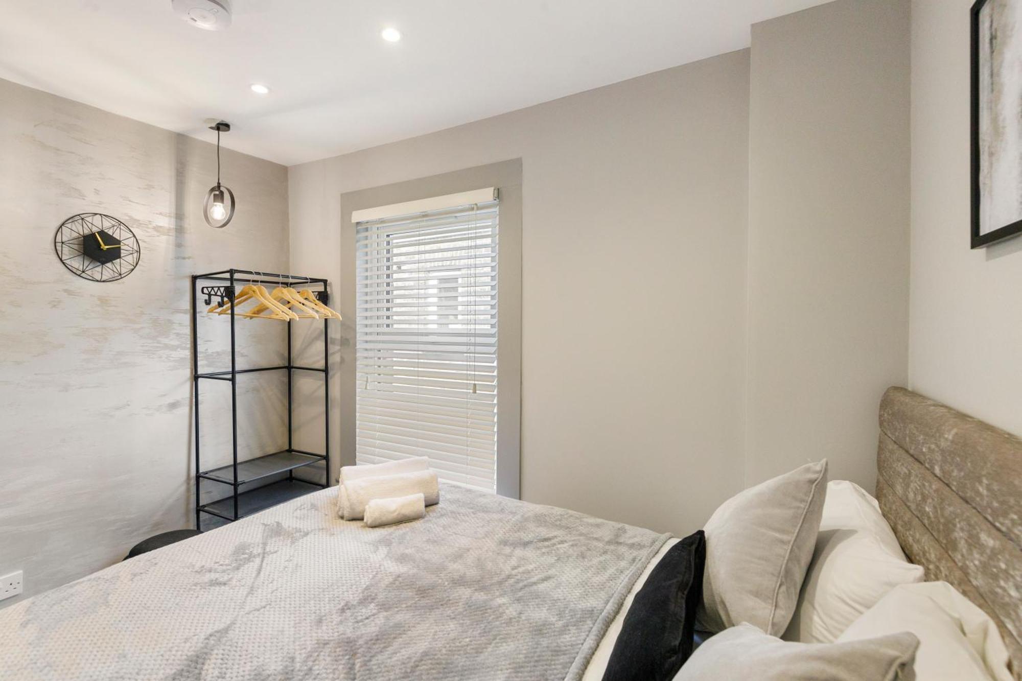 Wembley Luxury 3 Bedroom London Luaran gambar